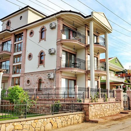 Stone Hill Hotel Айвалык Экстерьер фото