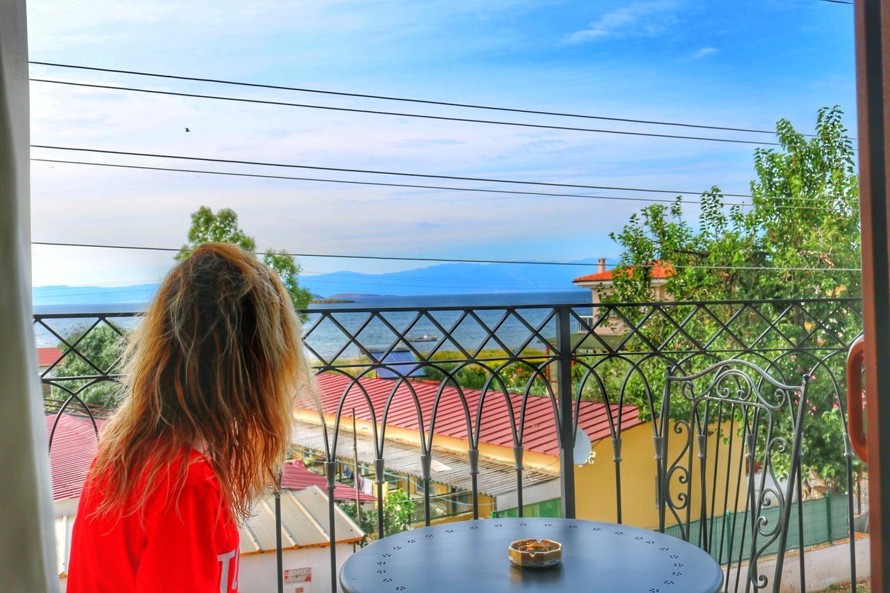 Stone Hill Hotel Айвалык Экстерьер фото
