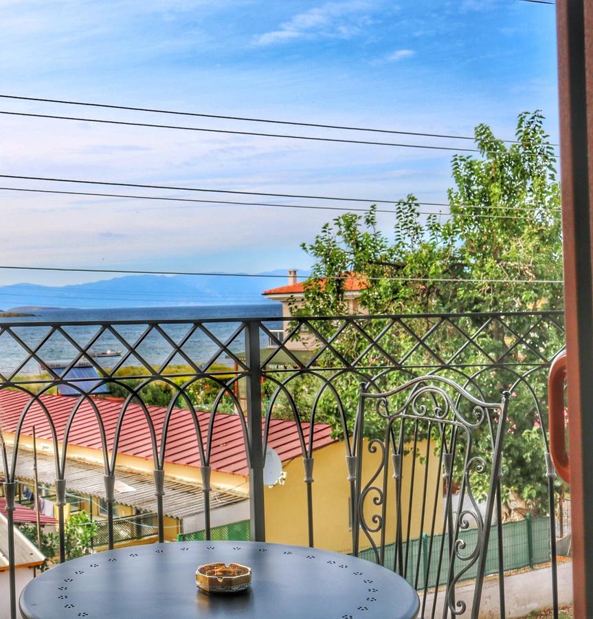 Stone Hill Hotel Айвалык Экстерьер фото