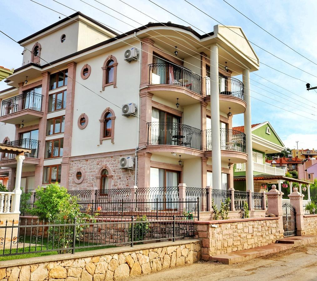 Stone Hill Hotel Айвалык Экстерьер фото