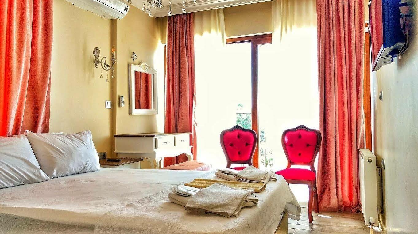 Stone Hill Hotel Айвалык Экстерьер фото
