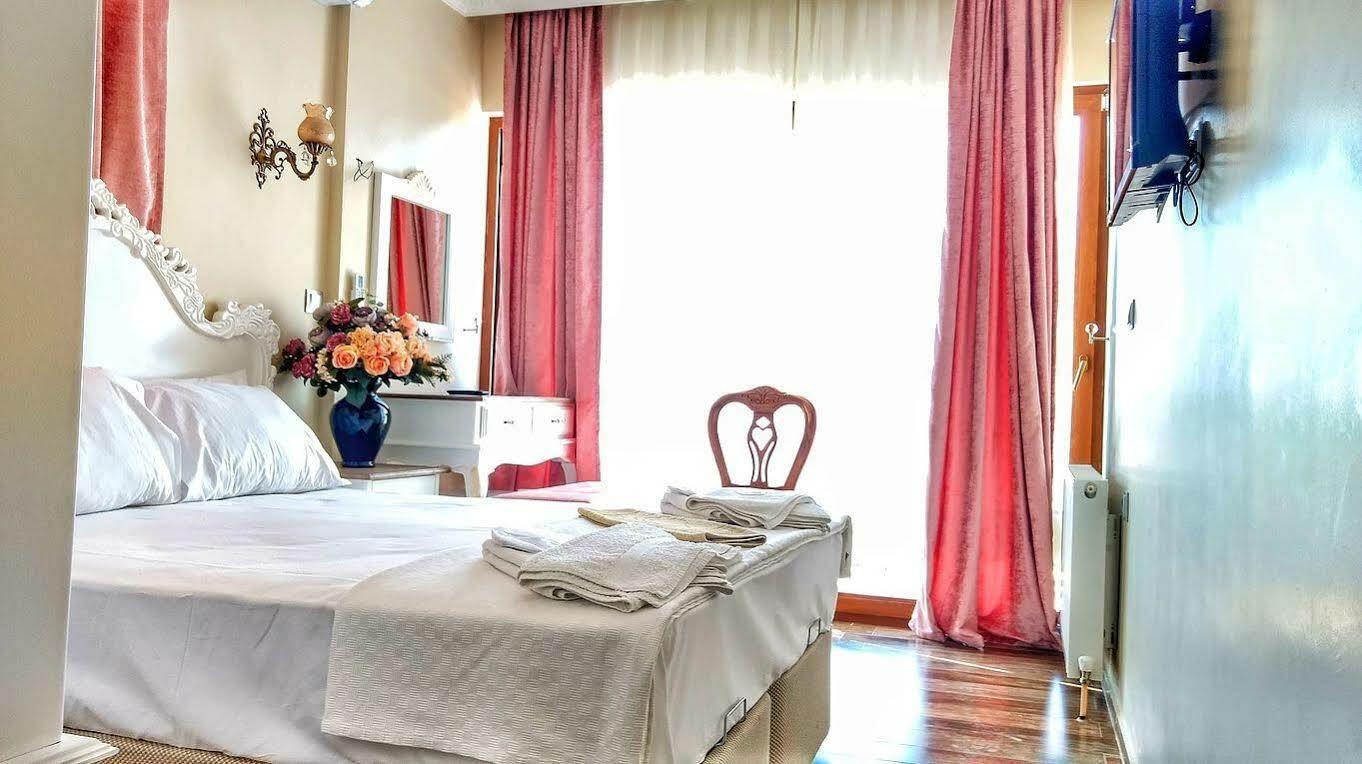 Stone Hill Hotel Айвалык Экстерьер фото