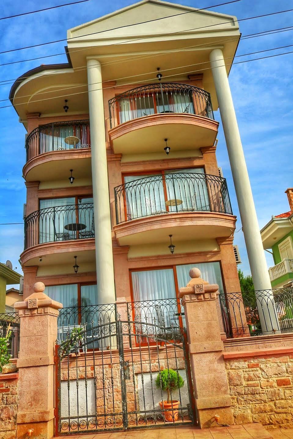 Stone Hill Hotel Айвалык Экстерьер фото